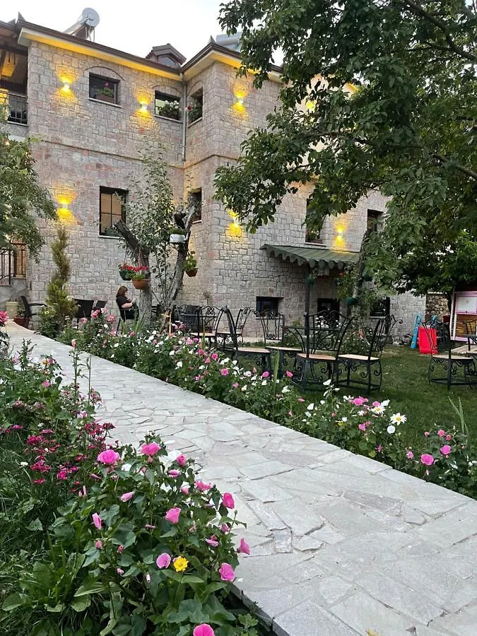 Gasthuis Bujtina Liana Voskopoje Hotel Albanië