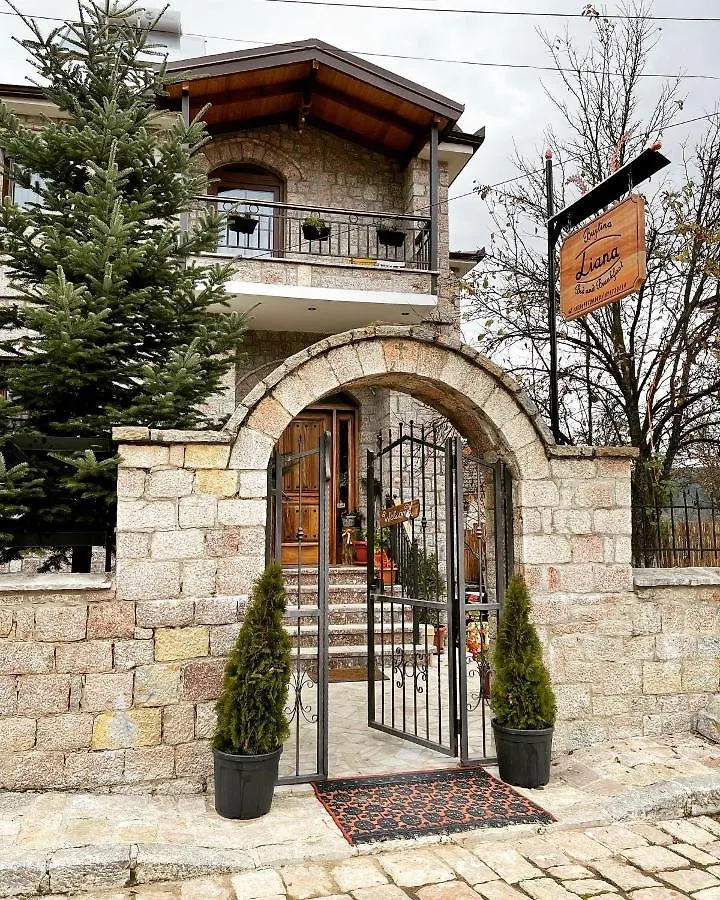 Bujtina Liana Voskopoje Hotel