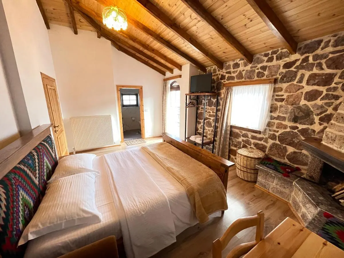 Bujtina Liana Voskopoje Hotel Guest house