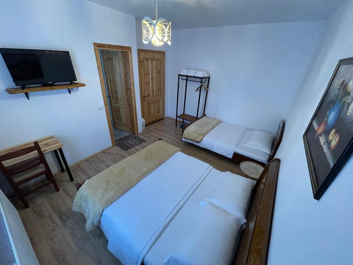 Guest house Bujtina Liana Voskopoje Hotel Albania